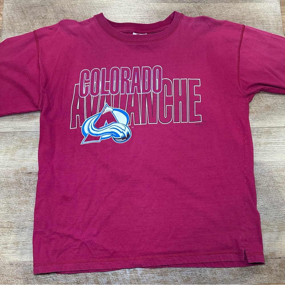 Vintage Colorado Avalanche men’s shirt by Edge NHL size Large‎